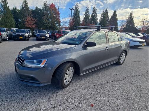 2015 Volkswagen Jetta Man S w/Technology