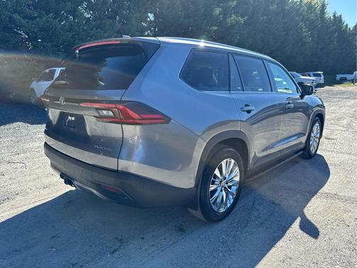 2025 Toyota Grand Highlander Platinum