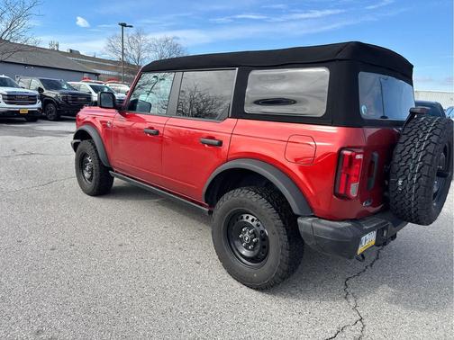 2023 Ford Bronco Black Diamond