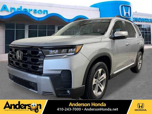 Solar Silver Metallic 2026 Honda Pilot EX-L