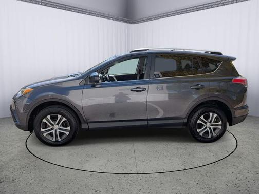 Magnetic Gray Metallic 2016 Toyota RAV4 LE