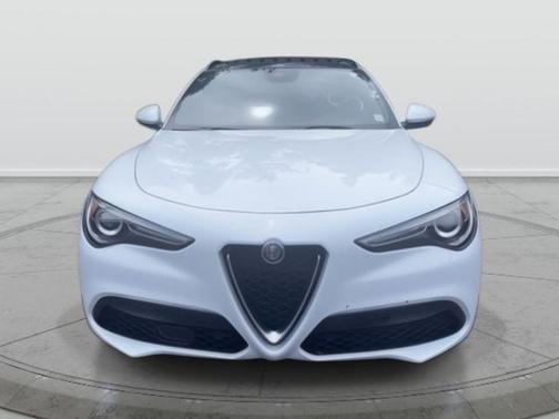 2022 Alfa Romeo Stelvio Ti