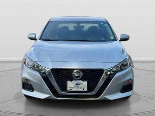 Brilliant Silver Metallic 2020 Nissan Altima S FWD