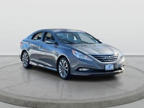 2014 Hyundai SONATA SE