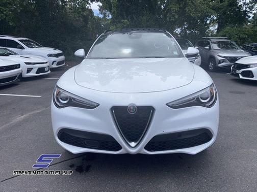 2022 Alfa Romeo Stelvio Ti
