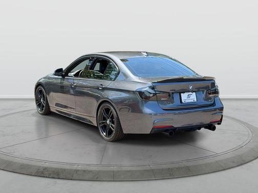 Mineral Gray Metallic 2018 BMW 340 xDrive