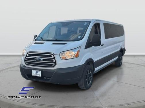 2017 Ford Transit-350 XLT
