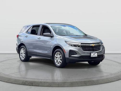 Sterling Gray Metallic 2024 Chevrolet Equinox LS