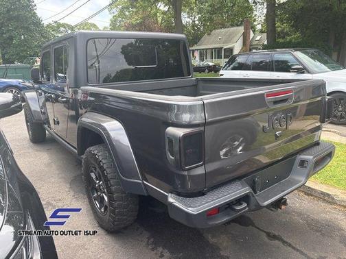 2021 Jeep Gladiator Willys 4x4