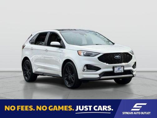 Star White Metallic Tri-Coat 2022 Ford Edge ST Line