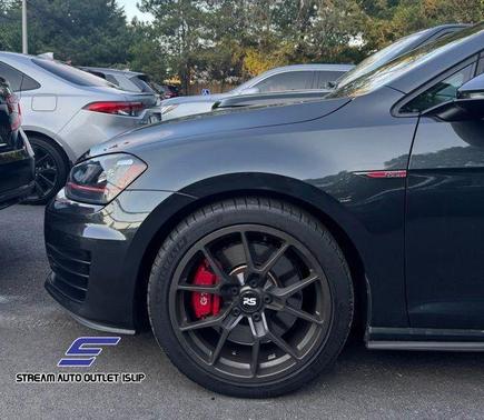 2017 Volkswagen Golf GTI 2.0T Autobahn 4-Door