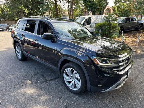2021 Volkswagen Atlas 3.6L SE w/Technology