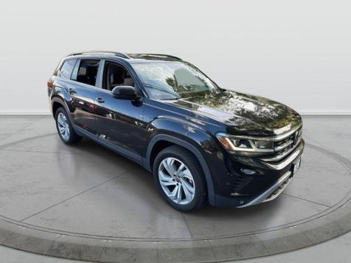 2021 Volkswagen Atlas 3.6L SE w/Technology