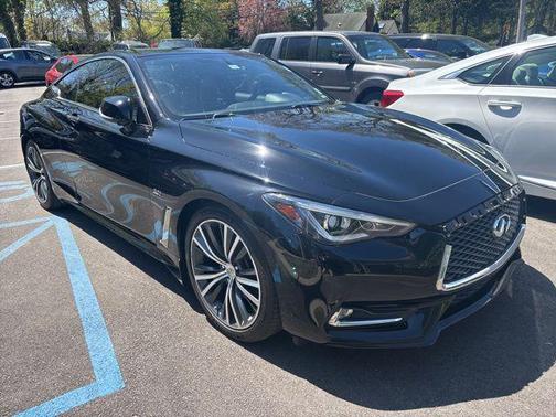 2017 INFINITI Q60 3.0T Premium
