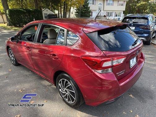 2019 Subaru Impreza 2.0i