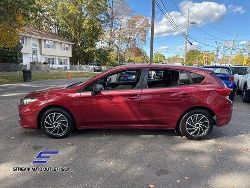 2019 Subaru Impreza 2.0i