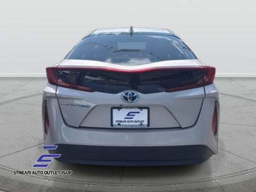 2022 Toyota Prius Prime LE