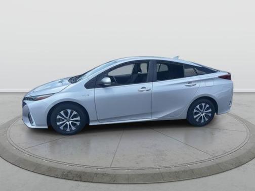 2022 Toyota Prius Prime LE