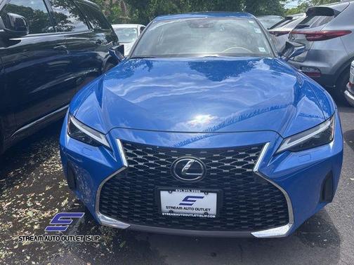 2022 Lexus IS 300 Base