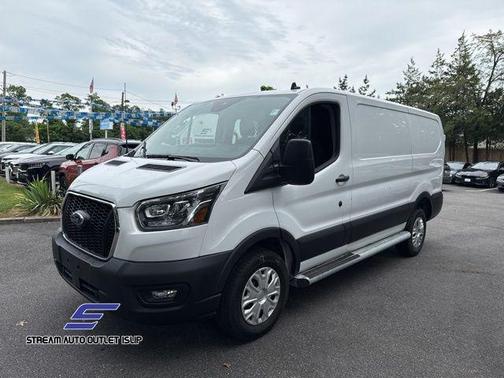 2023 Ford Transit-250 Base