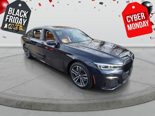 2022 BMW 750 i xDrive