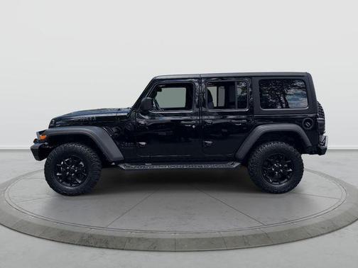 Black Clearcoat 2022 Jeep Wrangler Unlimited Sport
