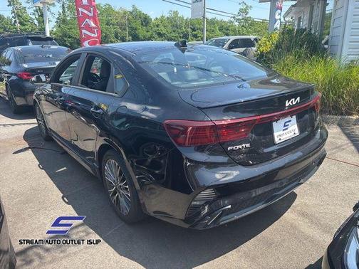 2022 Kia Forte GT-Line