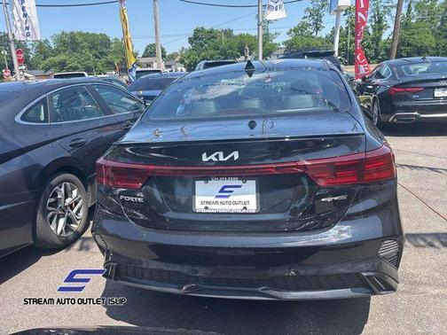 2022 Kia Forte GT-Line