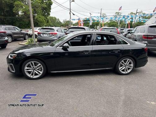 2023 Audi A4 45 S line Premium Plus