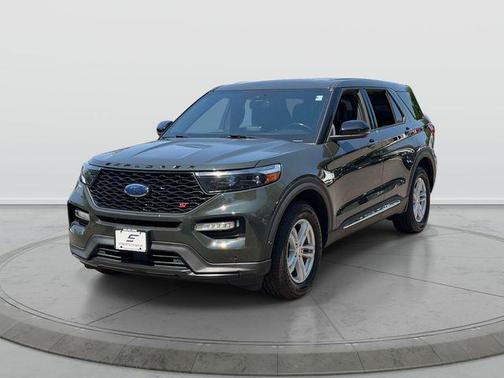 Forged Green Metallic 2022 Ford Explorer ST