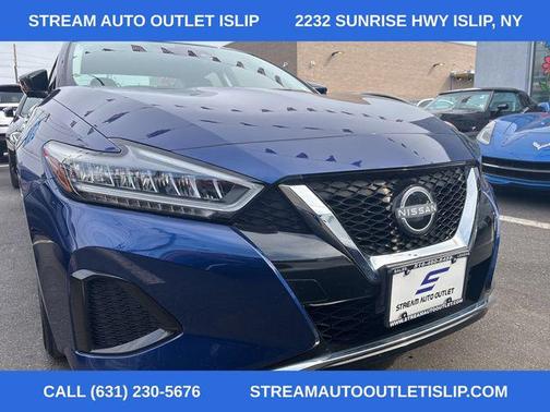 2023 Nissan Maxima SV Xtronic CVT