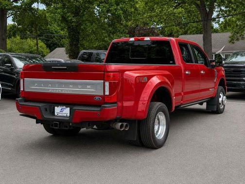 Rapid Red Metallic Tinted Clearcoat 2021 Ford F-350 Platinum