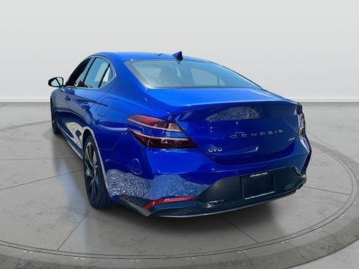 2023 Genesis G70 2.0T AWD