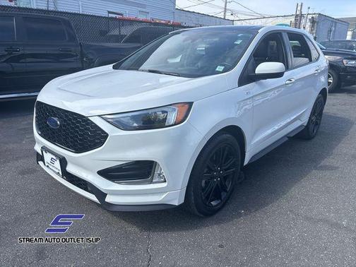 2022 Ford Edge ST Line