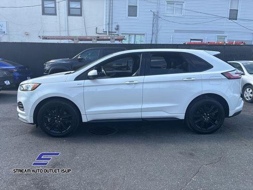 2022 Ford Edge ST Line