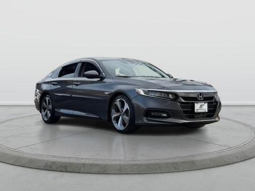 2019 Honda Accord Touring 2.0T
