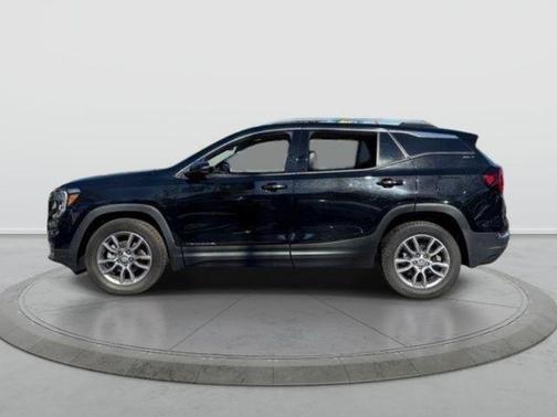 Ebony Twilight Metallic 2022 GMC Terrain SLT