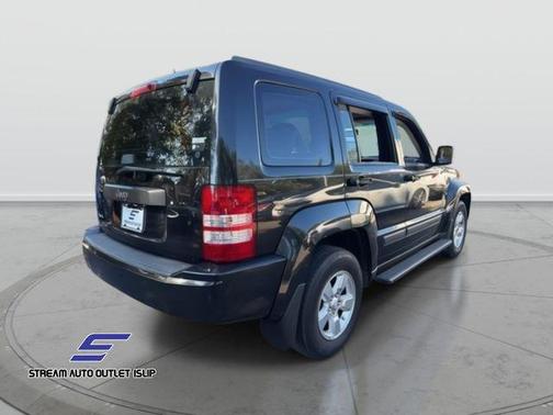 2011 Jeep Liberty Sport