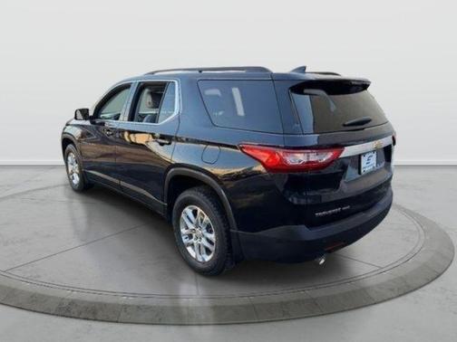 Midnight Blue Metallic 2020 Chevrolet Traverse LT Leather
