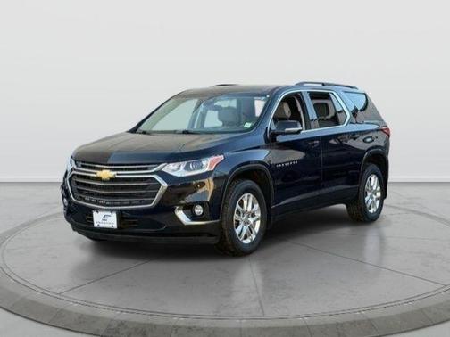 Midnight Blue Metallic 2020 Chevrolet Traverse LT Leather