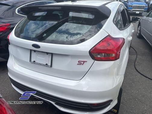 2015 Ford Focus ST ST