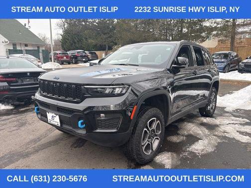 2022 Jeep Grand Cherokee 4xe Trailhawk