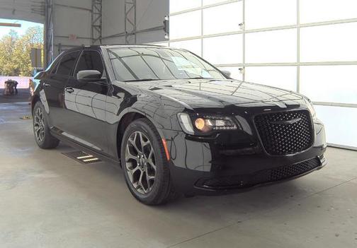2021 Chrysler 300 Touring