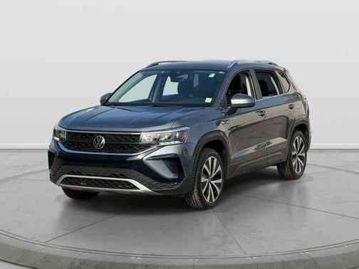 Gray 2023 Volkswagen Taos 1.5T SE