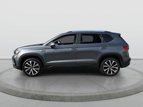 Gray 2023 Volkswagen Taos 1.5T SE