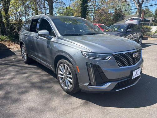 2022 Cadillac XT6 Premium Luxury AWD