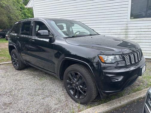 2018 Jeep Grand Cherokee Altitude