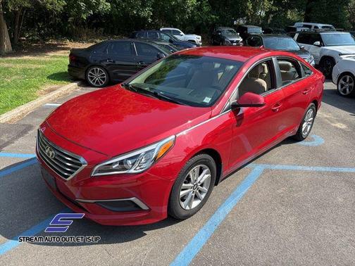 2017 Hyundai SONATA SE