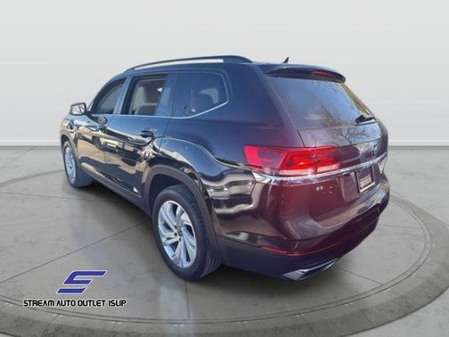 2022 Volkswagen Atlas 2.0T SE w/Technology 4MOTION