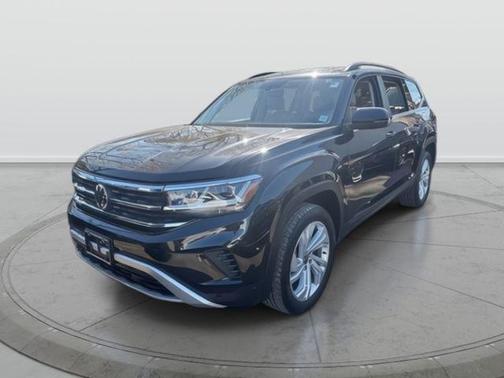2022 Volkswagen Atlas 2.0T SE w/Technology 4MOTION